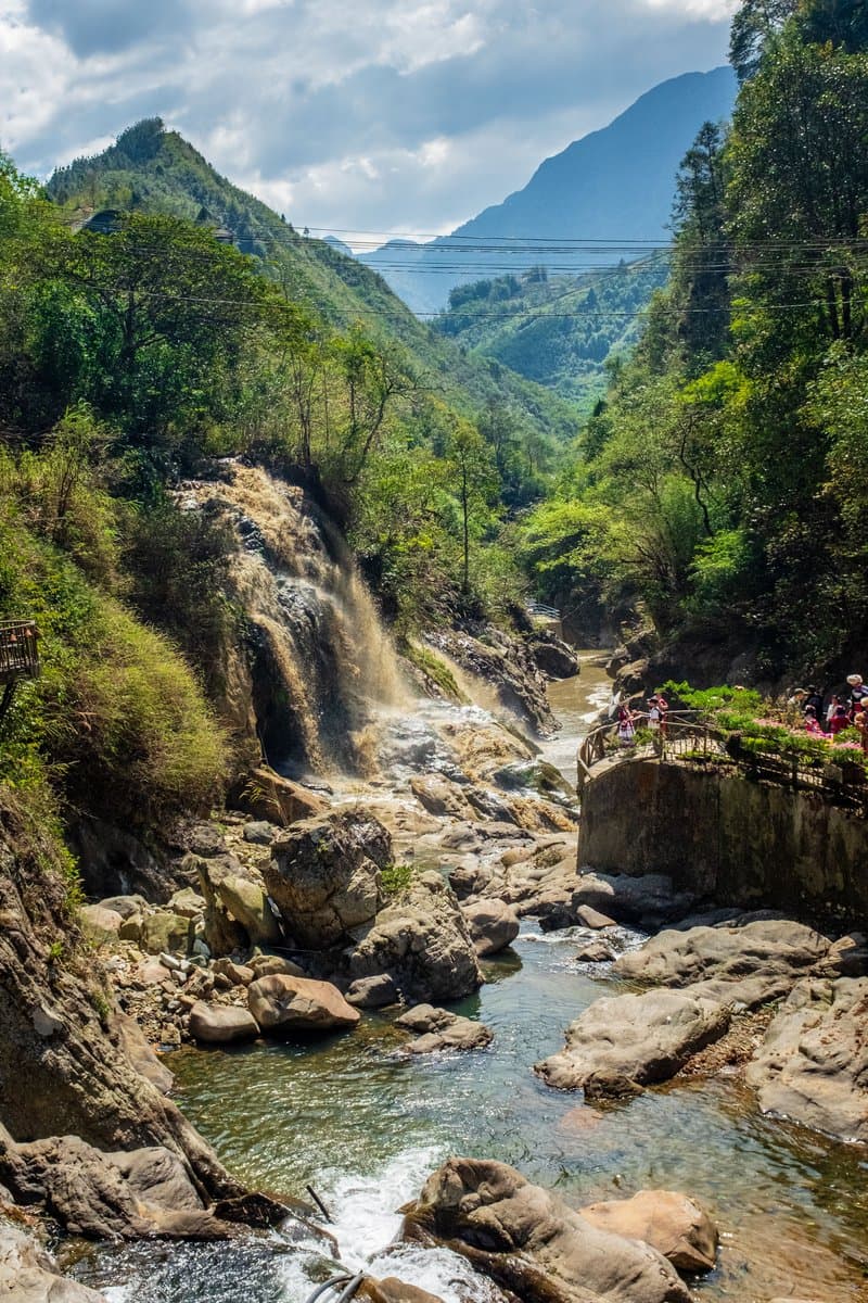 The Long Road from Da Nang to Sapa