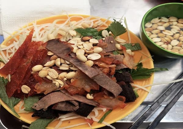 Hanoi: Street Food Tour with Train Street & Hidden Alleyways 2