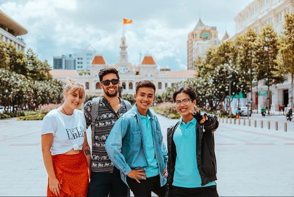 Best Sell City Tour With Must See Sites And War Museum 3