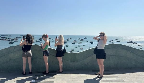 Mui Ne: Group Tour & Sunrise/Sunset Quad Bike Adventure 5