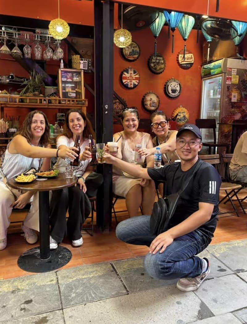 Hanoi City Highlights Walking Tour – Landmarks & History